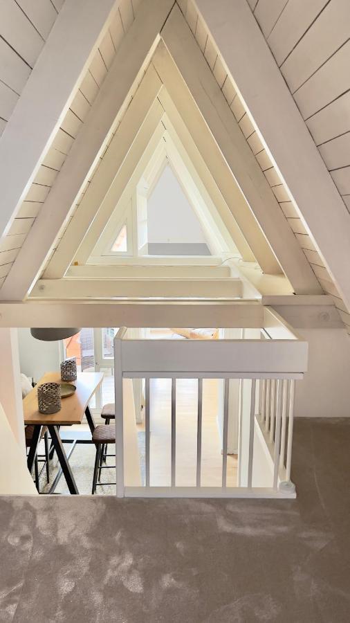Gemuetliche Maisonettewohnung Mit Dachterrasse Am Schloss أولدنبورغ المظهر الخارجي الصورة