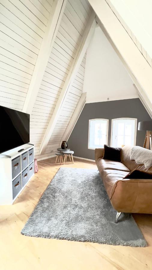 Gemuetliche Maisonettewohnung Mit Dachterrasse Am Schloss أولدنبورغ المظهر الخارجي الصورة