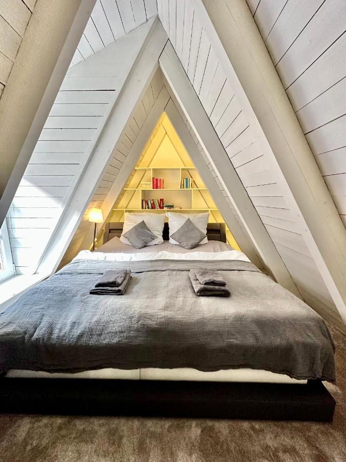 Gemuetliche Maisonettewohnung Mit Dachterrasse Am Schloss أولدنبورغ المظهر الخارجي الصورة